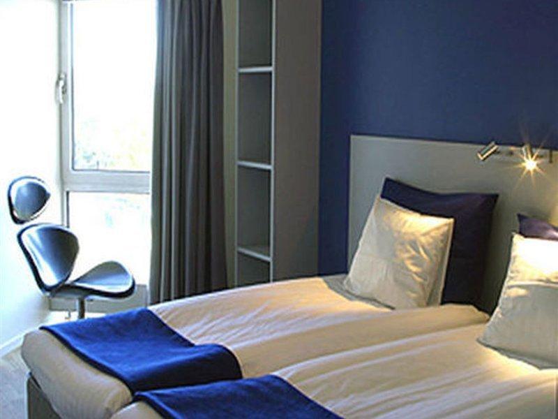 Sure Hotel By Best Western Stockholm Alvsjo Szoba fotó